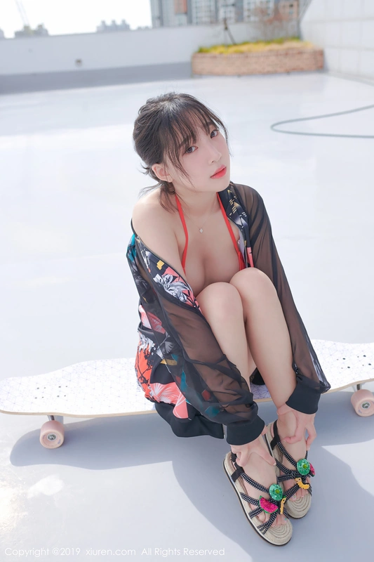 [XiuRen秀人网] 2019.01.08 No.1304 模特_卿卿 - 姜仁卿