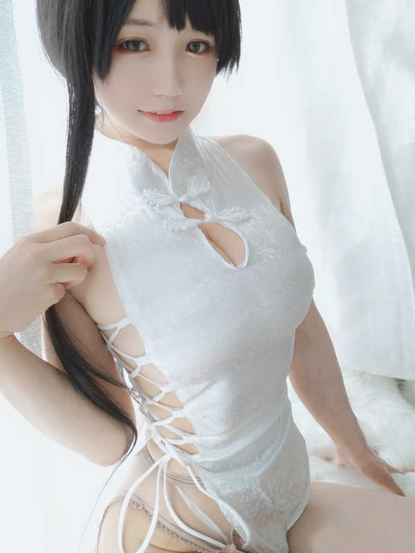 旗袍 - 小仓千代w